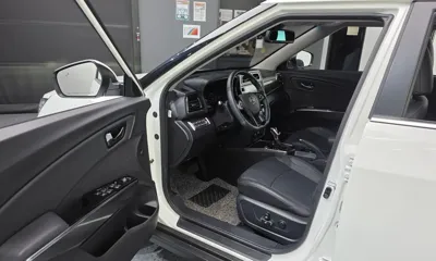 KG_Mobility_Ssangyong TIBOLI 2022, 10661 км, за 11567.96 USD - фото 10