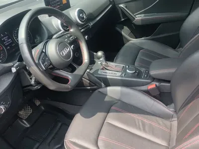 Audi Q2L 2022, 46000 км, за 16479.96 USD