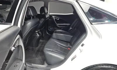 Hyundai Grandeur 2016, 107268 км, за 5883.13 USD - фото 12