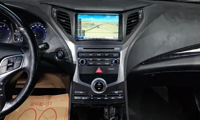 Hyundai Grandeur 2016, 107268 км, за 5883.13 USD - фото 13
