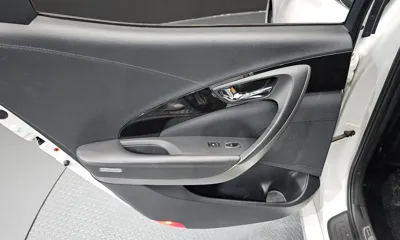 Hyundai Grandeur 2016, 107268 км, за 5883.13 USD - фото 25