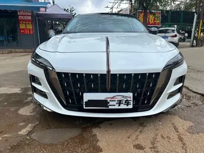 Hongqi Hongqi H6 2025, 12000 км, за 14527.97 USD
