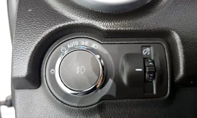 ChevroletGMDaewoo Trax 2015, 117460 км, за 3675.49 USD - фото 19