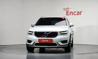 Volvo XC40 2021, 56453 км, за 19686.23 USD