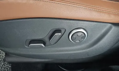 Genesis GV70 2024, 74630 км, за 25287.65 USD - фото 32