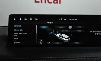 Genesis GV70 2024, 74630 км, за 25287.65 USD - фото 36