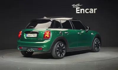 MINI Cooper 2020, 49285 км, за 14403.7 USD