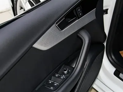 Audi A5 (Import) 2023, 31800 км, за 25815.92 USD - фото 25