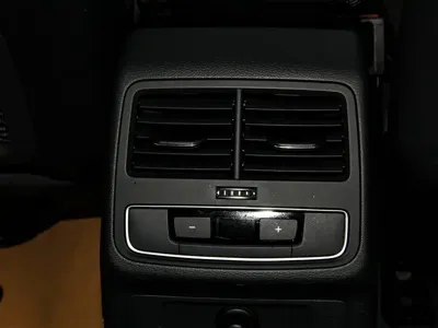Audi A5 (Import) 2023, 31800 км, за 25815.92 USD - фото 26