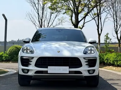 Porsche Macan 2018, 80000 км, за 21275.35 USD