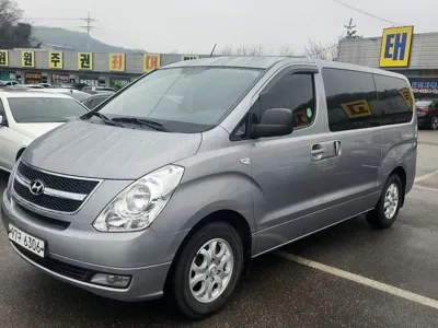 Hyundai Starex 2014, 76721 км, за 6449.51 USD