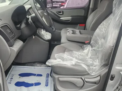 Hyundai Starex 2014, 76721 км, за 6449.51 USD - фото 7