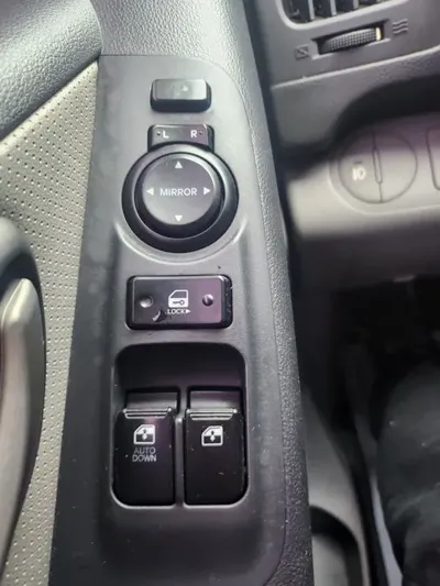 Hyundai Starex 2014, 76721 км, за 6449.51 USD - фото 11