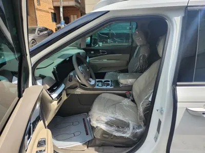 Kia Canival 2024, 4500 км, за 28142.1 USD - фото 10