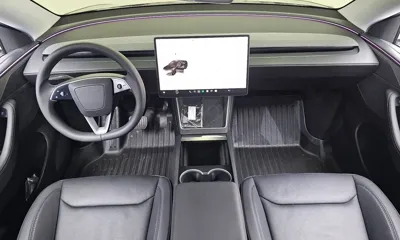 Tesla Model Y 2025, 8492 км, за 41687.32 USD - фото 7