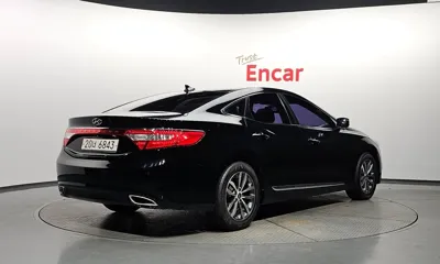Hyundai Grandeur 2012, 144027 км, за 3152.92 USD