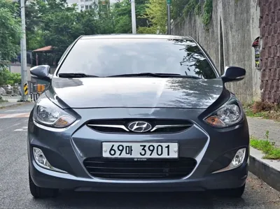 Hyundai Accent 2012, 96098 км, за 2405.25 USD