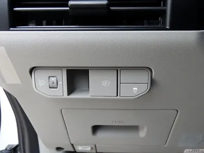 Kia PV5 2026, 12446 км, за 28273.63 USD - фото 11