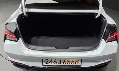 Hyundai Avante 2022, 90936 км, за 9181.66 USD - фото 20