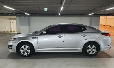 Kia K5 2011, 121368 км, за 2953.92 USD
