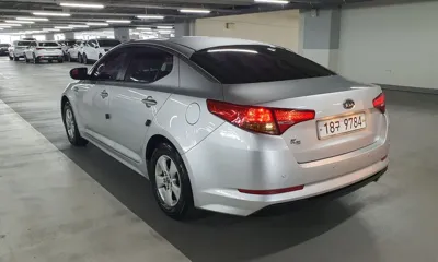 Kia K5 2011, 121368 км, за 2953.92 USD