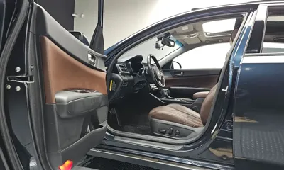 Kia K5 2016, 92276 км, за 7811.47 USD - фото 10