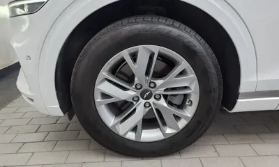 Genesis GV70 2023, 45435 км, за 24090.85 USD
