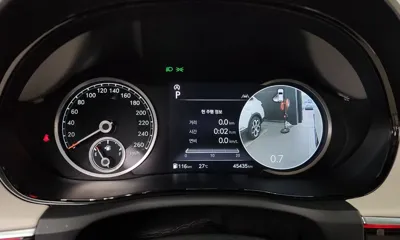 Genesis GV70 2023, 45435 км, за 23897.89 USD - фото 8