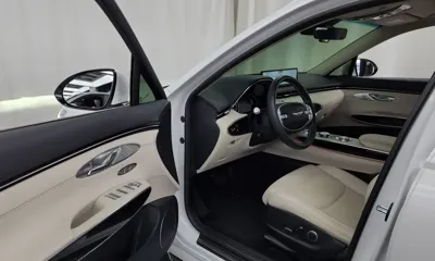 Genesis GV70 2023, 45435 км, за 23897.89 USD - фото 10