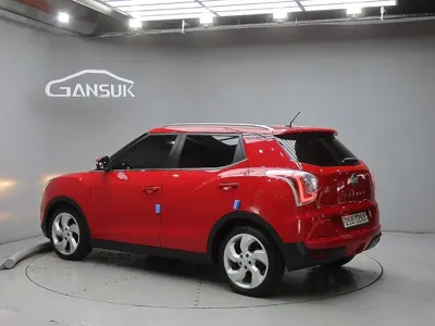 KG_Mobility_Ssangyong TIBOLI 2015, 96705 км, за 3055.32 USD