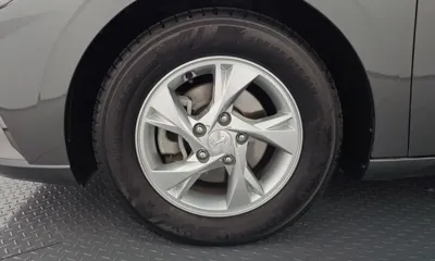 Hyundai Avante 2022, 106997 км, за 7680.19 USD