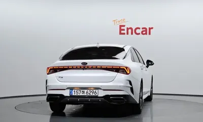 Kia K5 2021, 69687 км, за 11661.24 USD