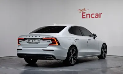 Volvo S60 2020, 62750 км, за 16181.04 USD