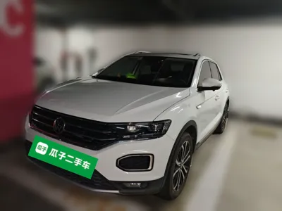 Volkswagen T-Roc · 2021 год