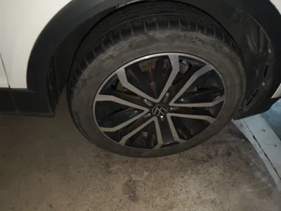 Volkswagen T-Roc 2021, 72400 км, за 10336 USD - фото 8