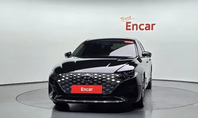 Hyundai Grandeur 2022, 140894 км, за 12026.26 USD