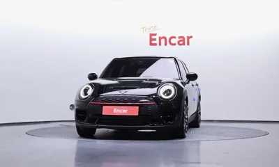 MINI Clubman 2023, 59090 км, за 20529.78 USD