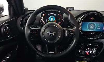 MINI Clubman 2023, 59090 км, за 20529.78 USD - фото 13