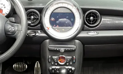 MINI Cooper Convertible 2014, 137124 км, за 5827.81 USD - фото 14