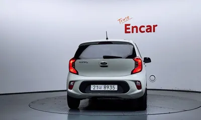 Kia Morning 2018, 106413 км, за 3908.8 USD