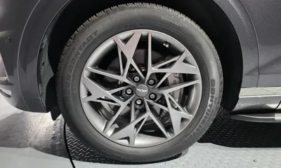 Genesis GV70 2021, 90051 км, за 20999.08 USD