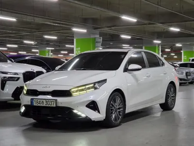 Kia K3 · 2022 год