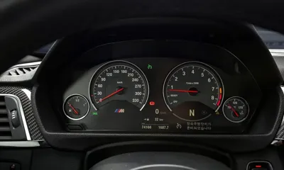 BMW M4 2017, 74166 км, за 32185.4 USD - фото 8