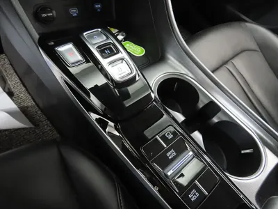 Hyundai Sonata 2020, 68428 км, за 9967.43 USD - фото 9