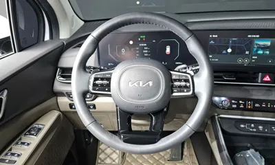 Kia Canival 2024, 33835 км, за 24878.56 USD - фото 12