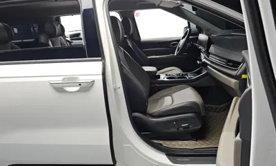 Kia Canival 2024, 33835 км, за 24878.56 USD - фото 26