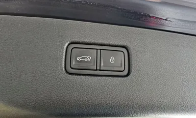 Genesis GV80 2022, 49766 км, за 30255.2 USD - фото 20