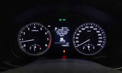 Hyundai Grandeur 2019, 143829 км, за 8523.29 USD - фото 8