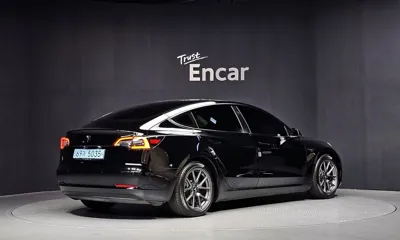 Tesla Model 3 2021, 99623 км, за 15622.95 USD