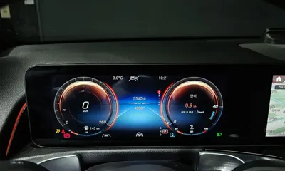 Mercedes-Benz GLB-Class 2022, 45587 км, за 23125.2 USD - фото 8